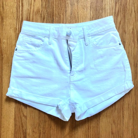 TNA high waisted shorts - Picture 2 of 7